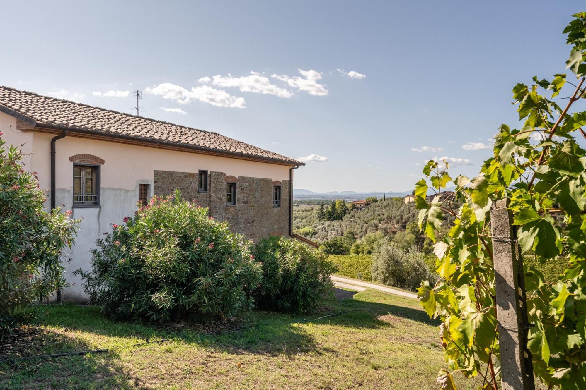 Agriturismo Fadanelli - Le Rondini Lamporecchio Bagian luar foto